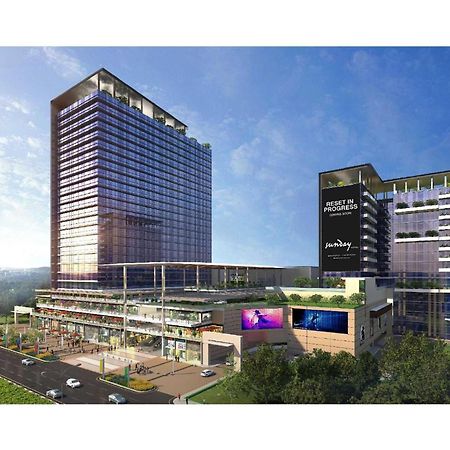 Sunday Hotels And Residences Gurgaon Exterior foto