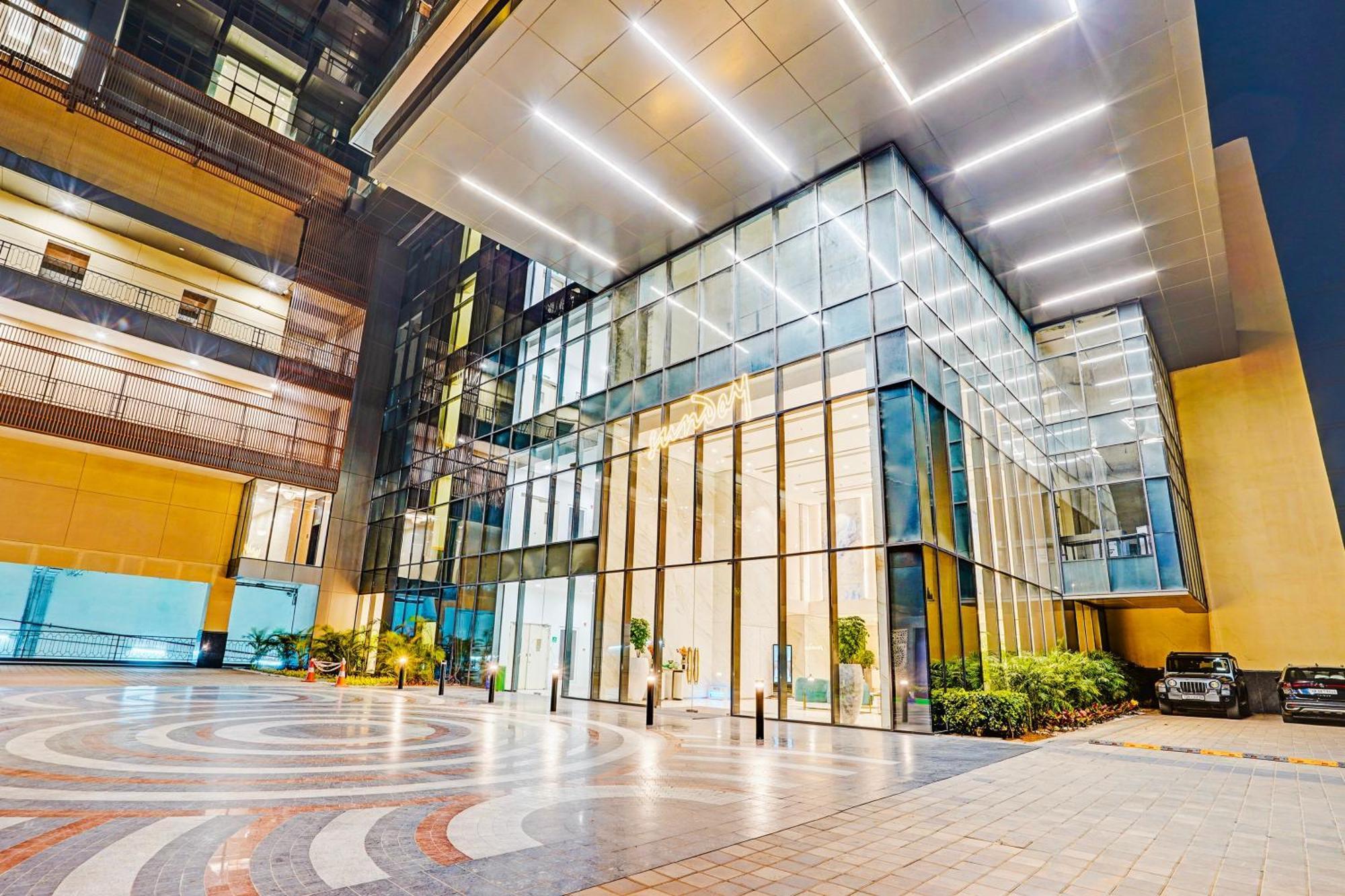 Sunday Hotels And Residences Gurgaon Exterior foto