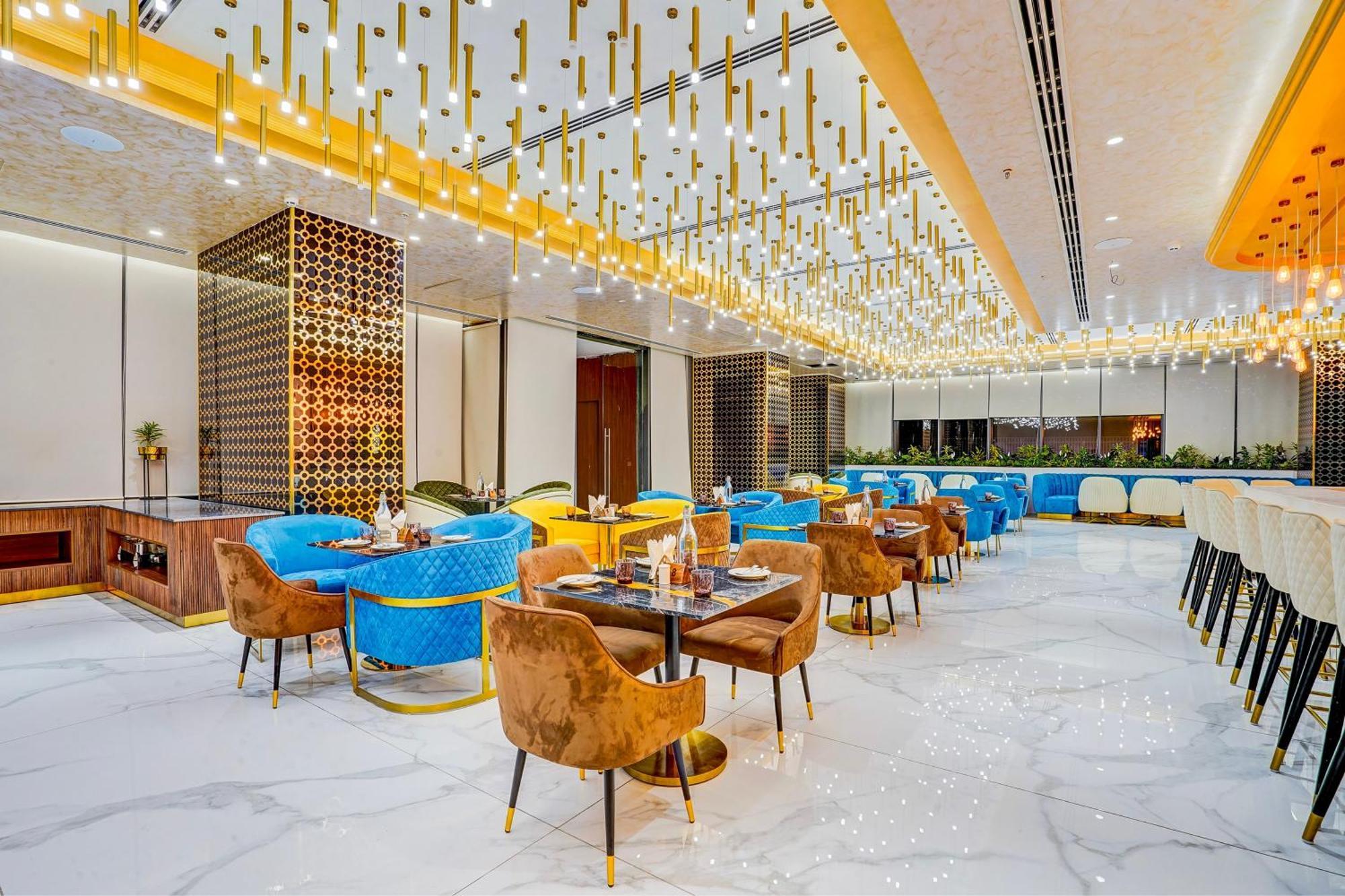 Sunday Hotels And Residences Gurgaon Exterior foto