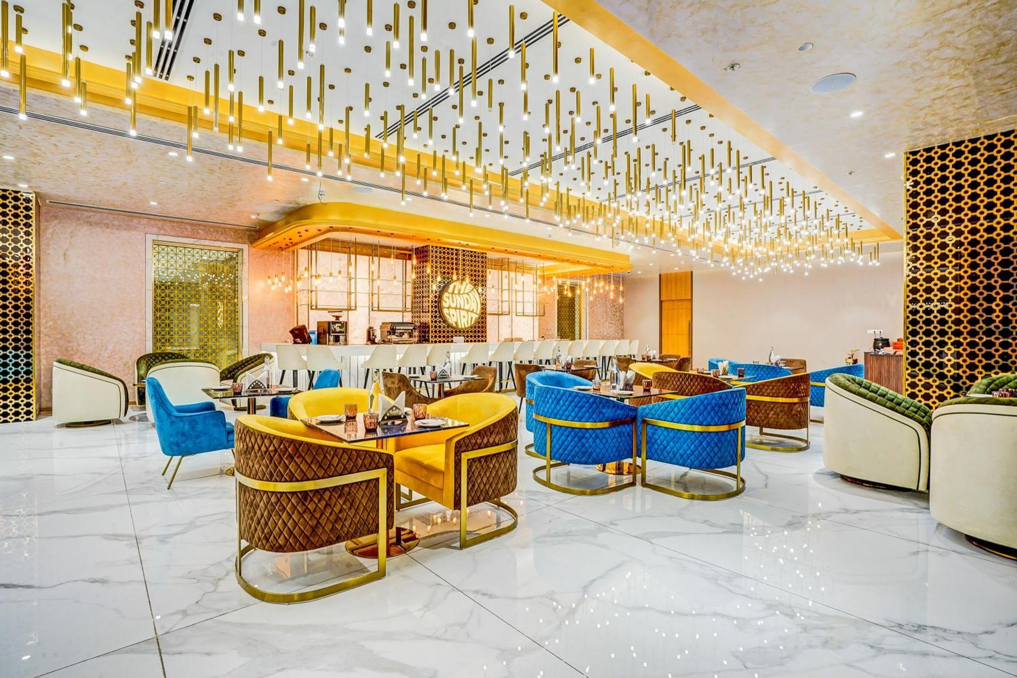 Sunday Hotels And Residences Gurgaon Exterior foto