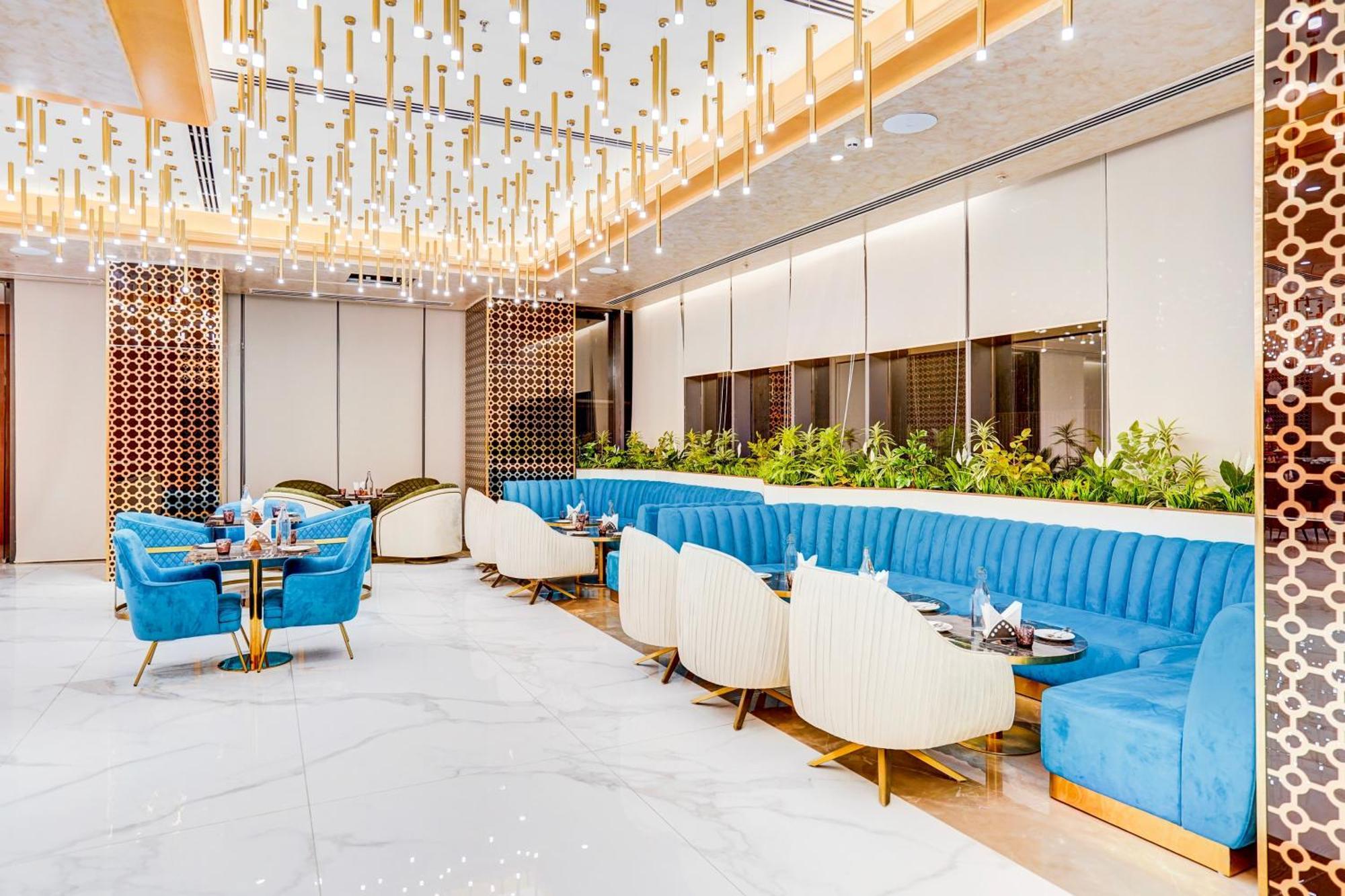 Sunday Hotels And Residences Gurgaon Exterior foto